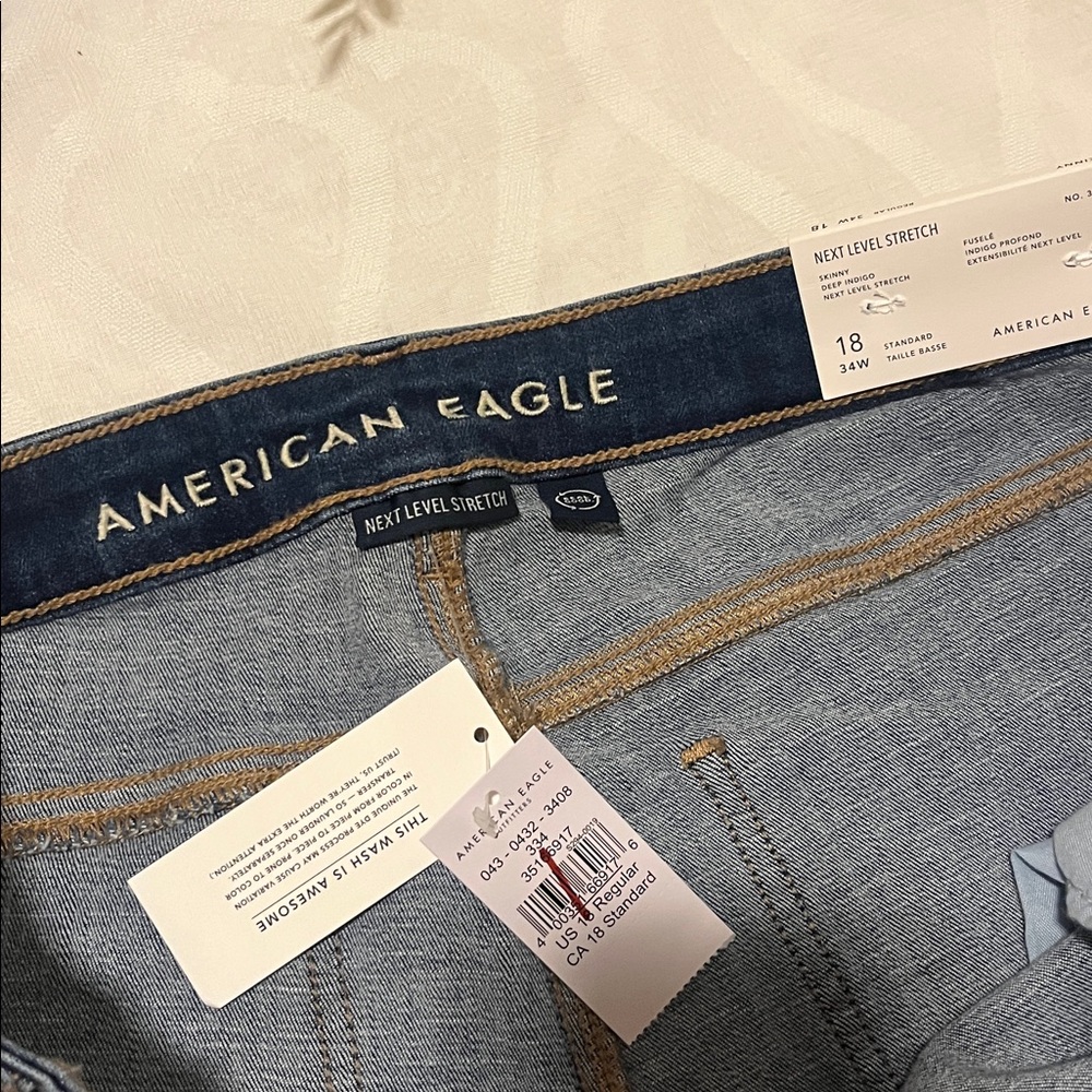 NWT American Eagle Skinny Jeans - Picture 4 of 6